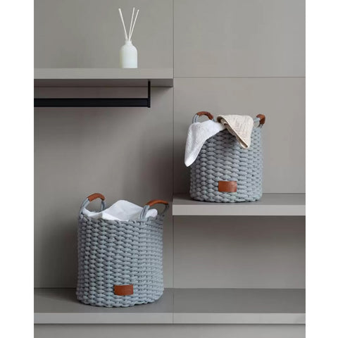 Cesto De Corda Algodão Cinza Com Alças De Couro 34X34cm Cesto Trançado Decorativo Soho Yoi Cesto De Corda Algodão Cinza Com Alças De Couro 34X34cm Cesto Trançado Decorativo Soho Yoi
