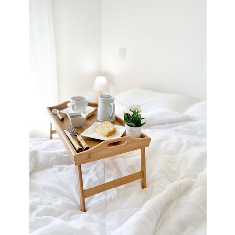 Bandeja Café da Manhã na Cama Retangular de Bambu com Pés Dobráveis Tyft Yoi Marrom Claro Bandeja Café da Manhã na Cama Retangular de Bambu com Pés Dobráveis Tyft Yoi Marrom Claro