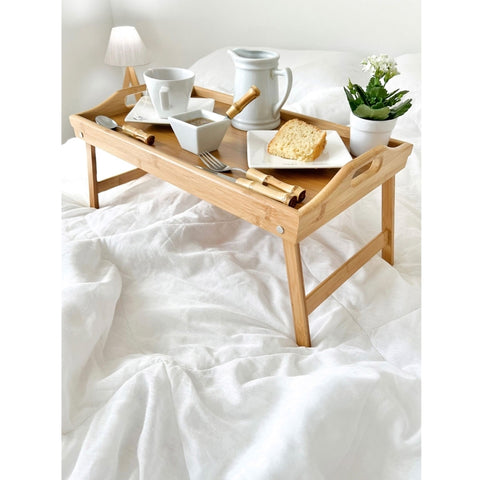 Bandeja Café da Manhã na Cama Retangular de Bambu com Pés Dobráveis Tyft Yoi Marrom Claro Bandeja Café da Manhã na Cama Retangular de Bambu com Pés Dobráveis Tyft Yoi Marrom Claro