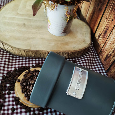 Pote Hermético para Café Lata Porta Condimentos Yoi Coffee Organizador de Cozinha Pote Hermético para Café Lata Porta Condimentos Yoi Coffee Organizador de Cozinha