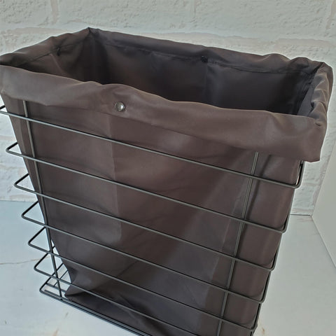 Tulha Aramada com Corrediça Deslizante e Saco de Tecido Preto Para Móvel Armário Roupa Tulha Aramada com Corrediça Deslizante e Saco de Tecido Preto Para Móvel Armário Roupa