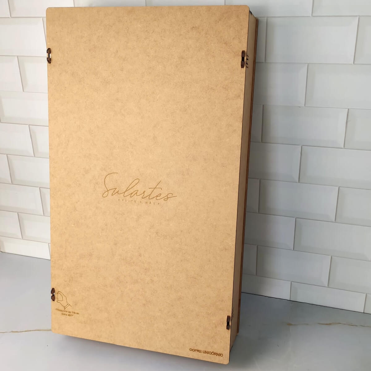 COFREUNICORN_I.jpg COFREUNICORN_I.jpg