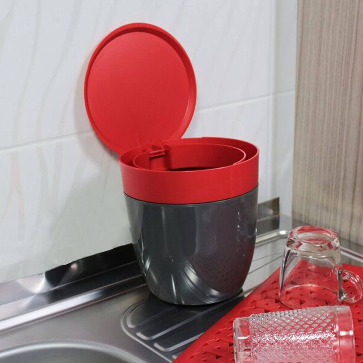 403056005.jpg 403056005.jpg