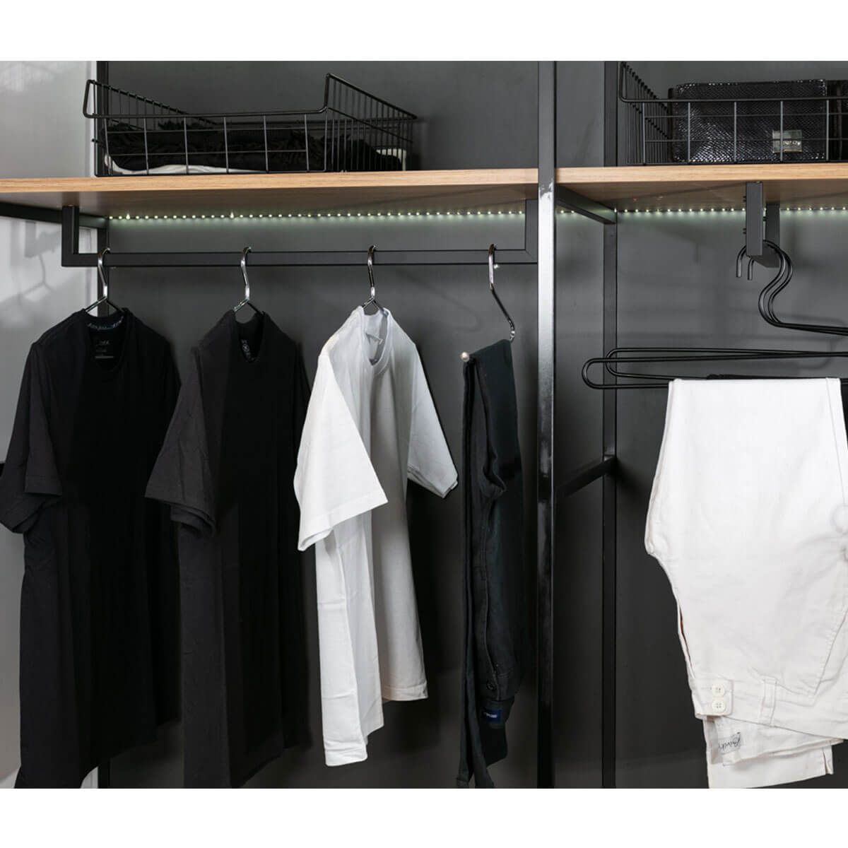 7899940437464_C.jpg 7899940437464_C.jpg