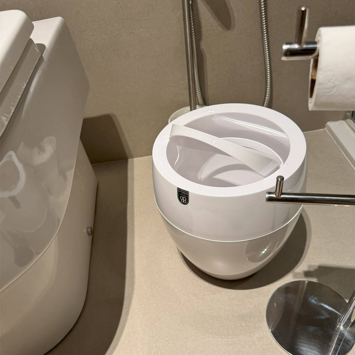 7794462283301_H.jpg 7794462283301_H.jpg