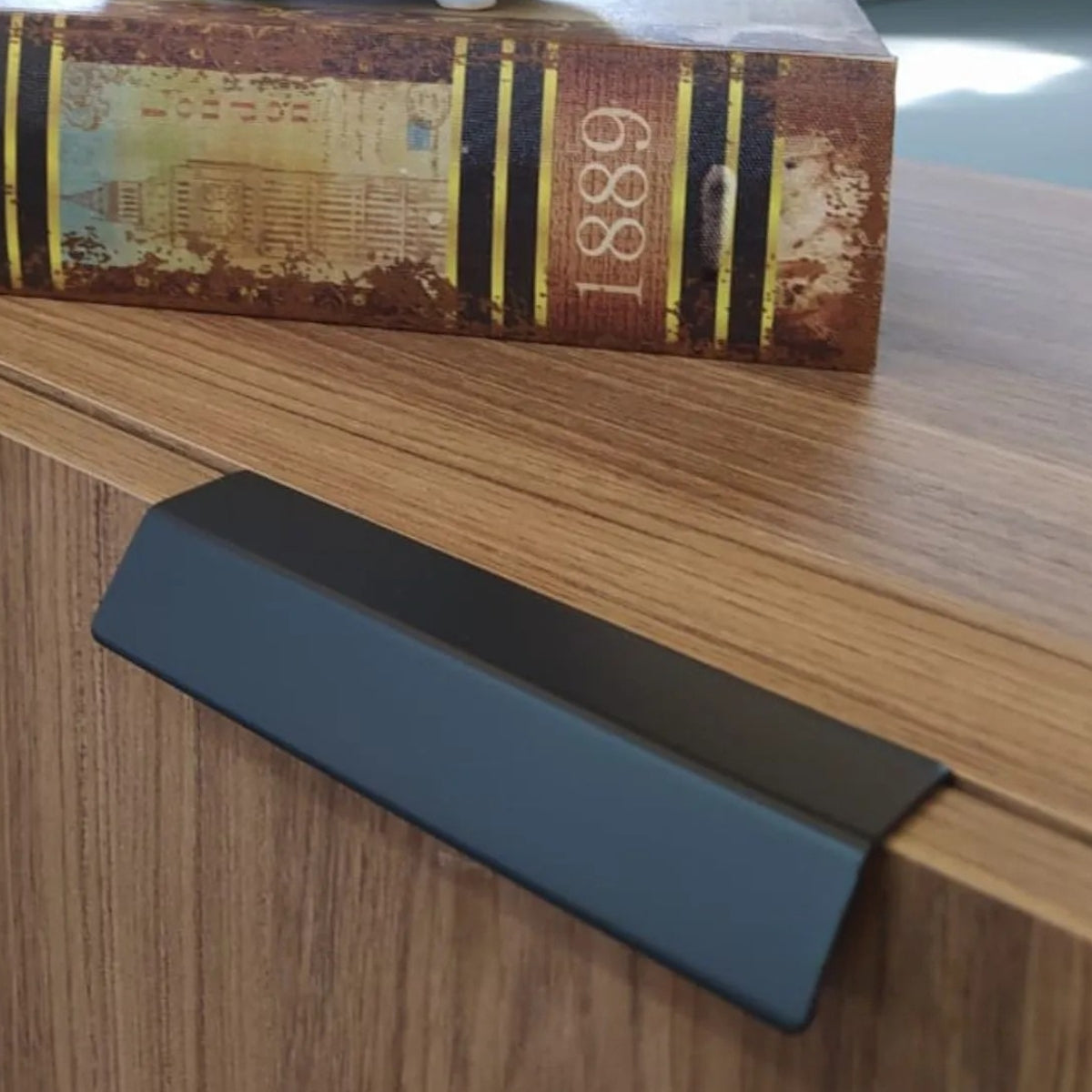 7794463813934_G.jpg 7794463813934_G.jpg