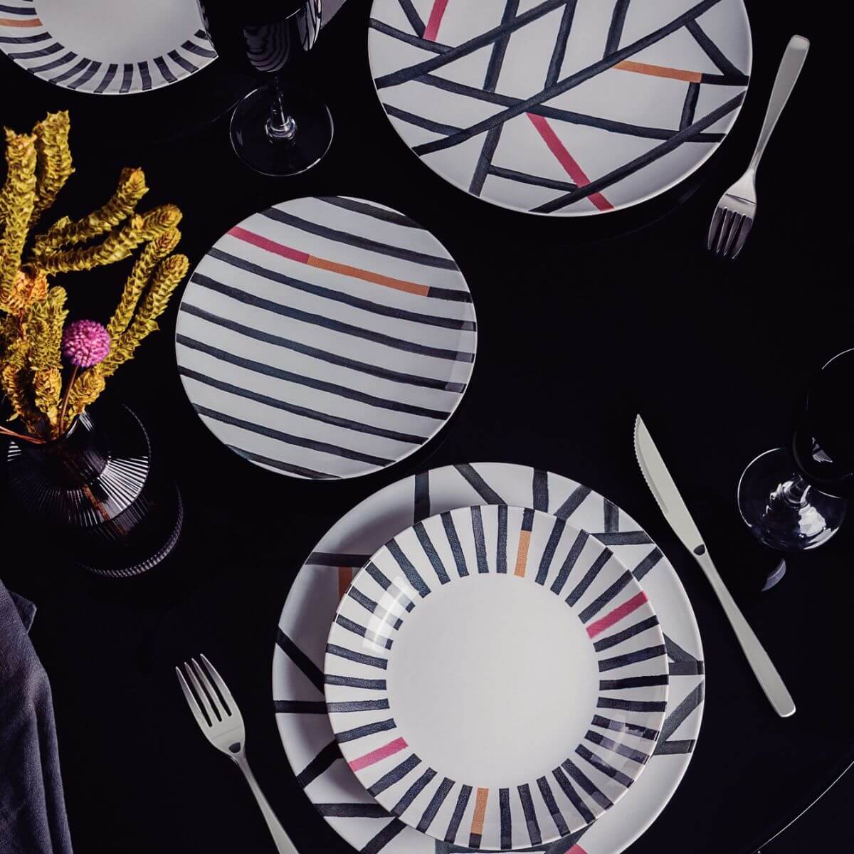 7908538117418.jpg 7908538117418.jpg