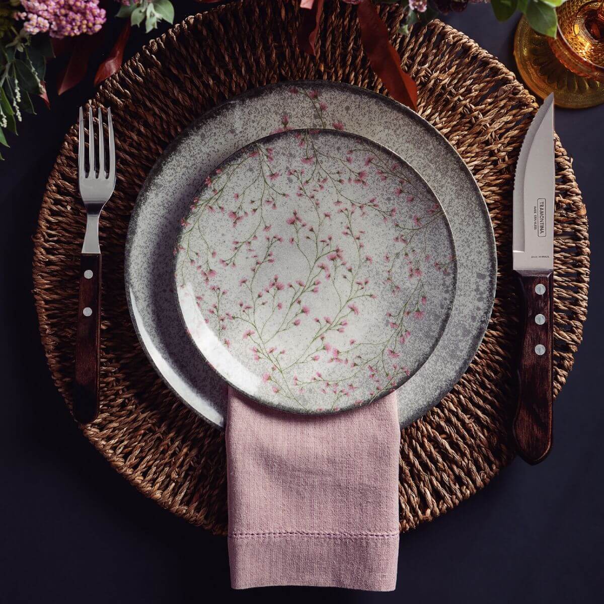 7908538120852_E.jpg 7908538120852_E.jpg