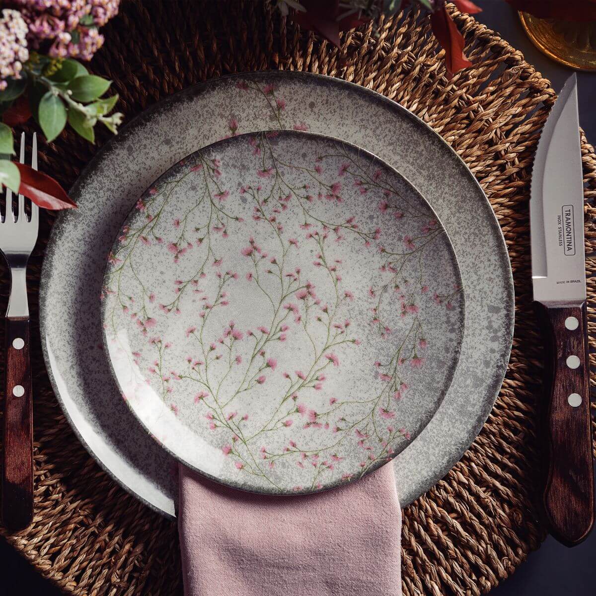 7908538120852_F.jpg 7908538120852_F.jpg