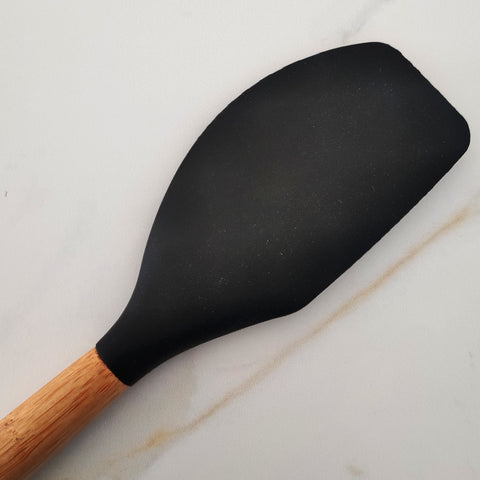 Espátula De Silicone Preto Com Cabo De Bambu Utensílio De Cozinha Espátula Reta Yoi Espátula De Silicone Preto Com Cabo De Bambu Utensílio De Cozinha Espátula Reta Yoi