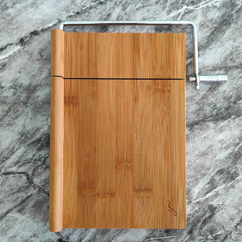 Tábua Bambu Para Queijo Com Guilhotina Fio De Corte Cozinha