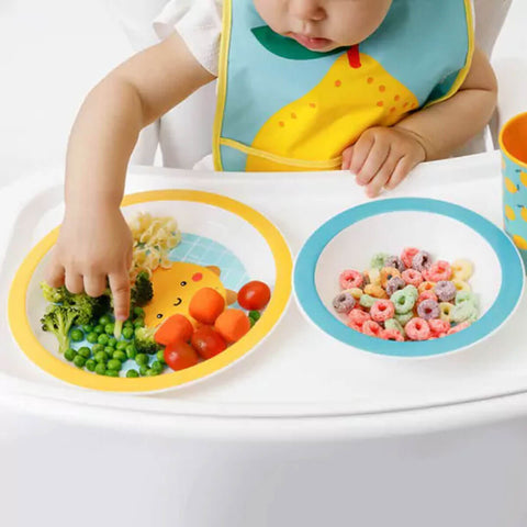 Kit Refeição Infantil 1 Prato Raso 1 Bowl e 1 Babador com Mordedor Frutti Limão Buba Colorido