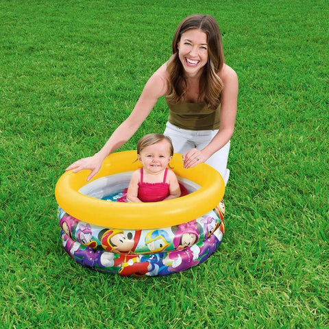 Piscina Inflável Infantil Redonda Bestway com Capacidade para 38L Mickey Mouse Colorida