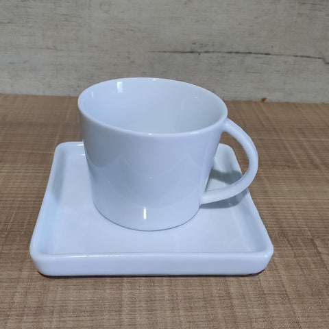 Xícara de Café Chá de Porcelana Branca 185ml com Pires Quadrado Americana Germer