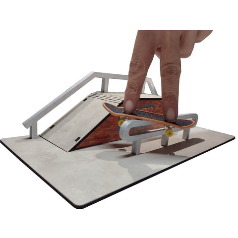 Rampa de Skate de Dedo Pista Grande Colorida e Rampa Pequena Escadaria MDF