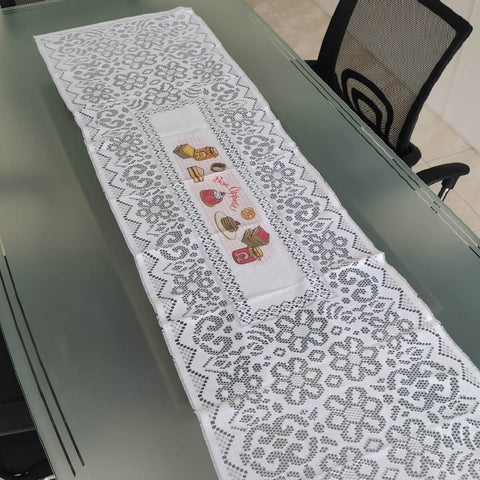 Caminho Trilho de Mesa Branco Rendado 150x40cm Picnic Valência Interlar