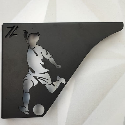 Mão Francesa Preta Decorativa 20cm de Jogador Futebol Aço para Prateleira Parede Zarg