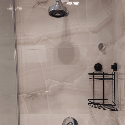 Suporte Porta Shampoo Preto com Ventosa Duplo Cantoneira Para Banheiro Faciliti