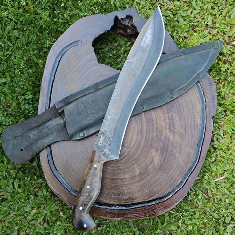 Facão Davila Tático Sorocabano 12' Aço Carbono 5160 Oxidado Fosfatizado Bainha Couro