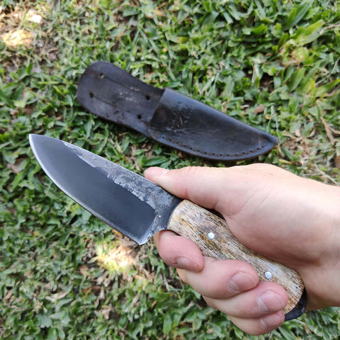 Faca EDC Coreadeira para Corear 4' Cabo Osso Anilina Aço Carbono 5160 Oxidada Fosfatizada