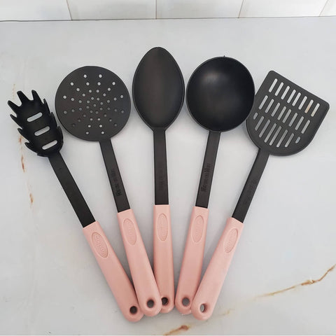 Kit 5 Utensílios de Cozinha Rosa Colher Concha Espátula Pegador Escumadeira Cinquetti