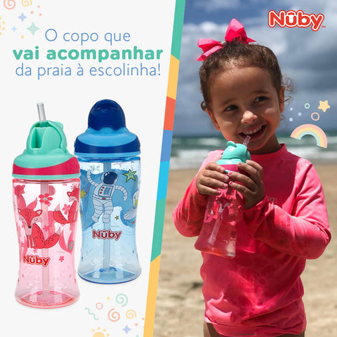 Copo para Criança Menino 18m Canudo Retrátil 360ml Nûby Bico de Silicone Infantil Astronauta Azul