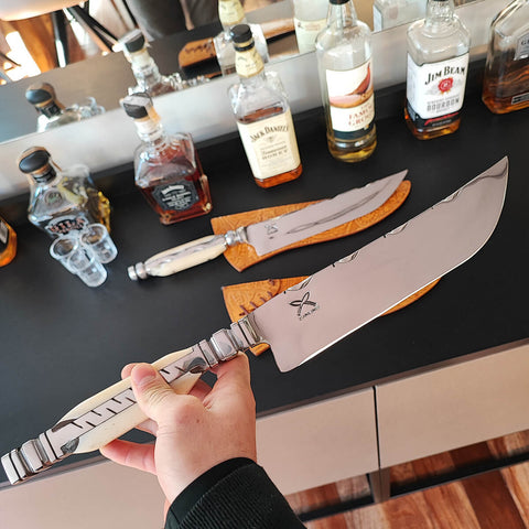 Faca Forjada Invertida 10' Full Tang Artesanal Integral Bruta 10mm Monobloco Anel Duplo Cabo Osso