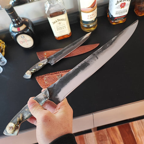 Faca Artesanal 10' Brut Forge Aço Carbono 5160 Cabo Munição para Churrasco