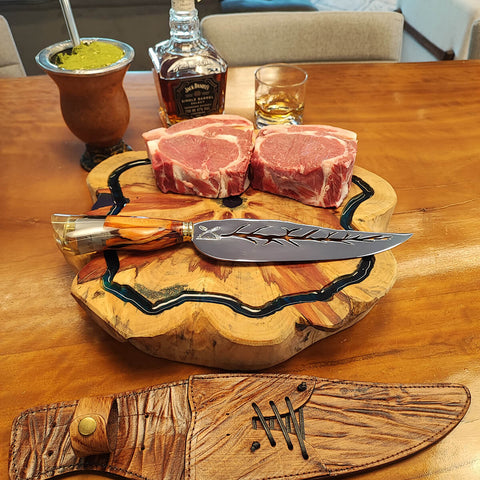 Faca Pena Folha Vazada Aço Inox 420c Cabo Hibrido Munição 9' para Churrasco