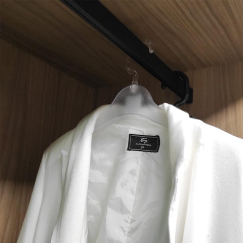 Kit 20 Cabides de Roupa Giratório Reforçado Organizador Socialle Closets Armários Lojas Adulto