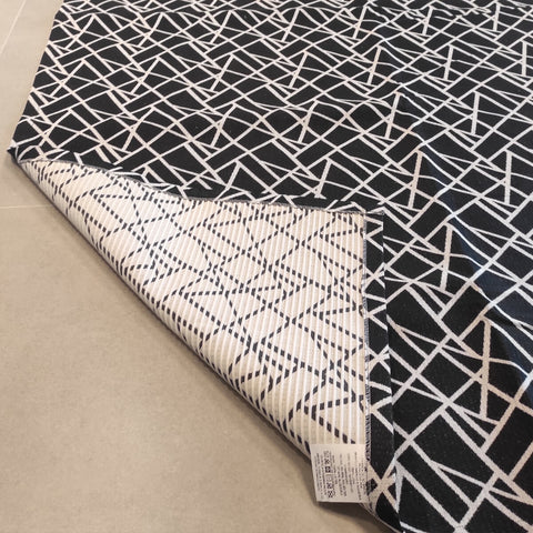 Tapete Geométrico Antiderrapante 200x250cm Preto e Branco para Sala Jacquard Branyl