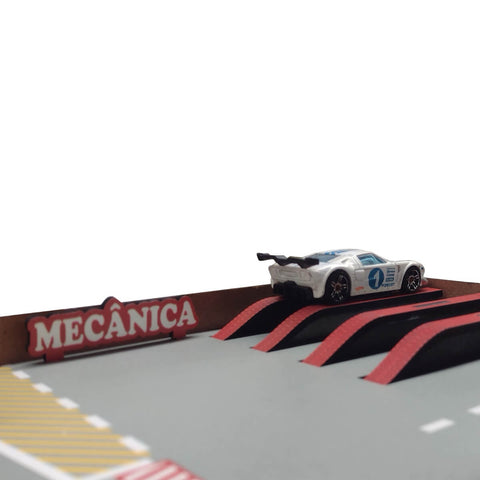 Pista Brinquedo Lava Rápido Carrinho Infantil Posto Garagem MDF Carrinhos