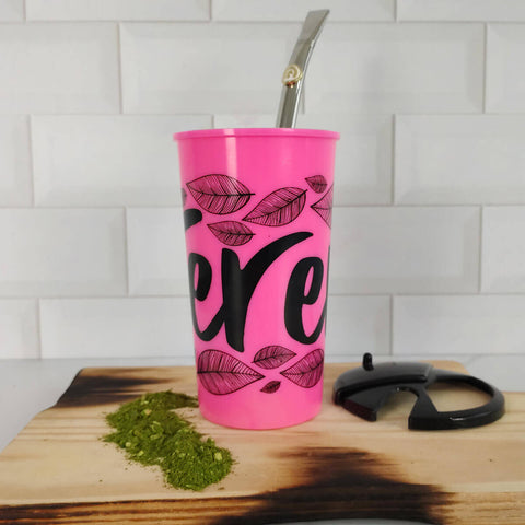Copo 450ml de Tererê Rosa com Tampa e Bomba 21m Sem Bojo Aço Inox Estampa Violão para Chimarrão Gelado