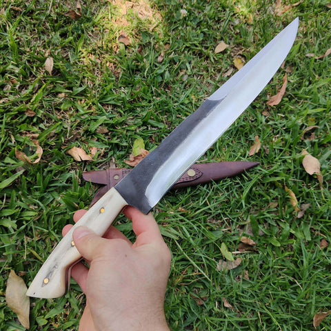 Faca Artesanal Churrasco Aço Cirúrgico Inox 420c Fulltang 10' Thomazi Brut Forge Cabo de Osso