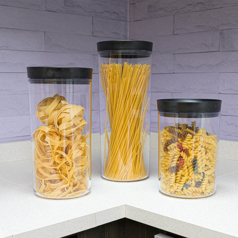 Pote Hermético Porta Mantimentos 1,9L Transparente Com Tampa Preta De Plástico UZ