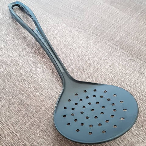 Jogo de Escumadeira Espumadeira para Cozinha Plástico Nylon 12 peças Preta Sanremo