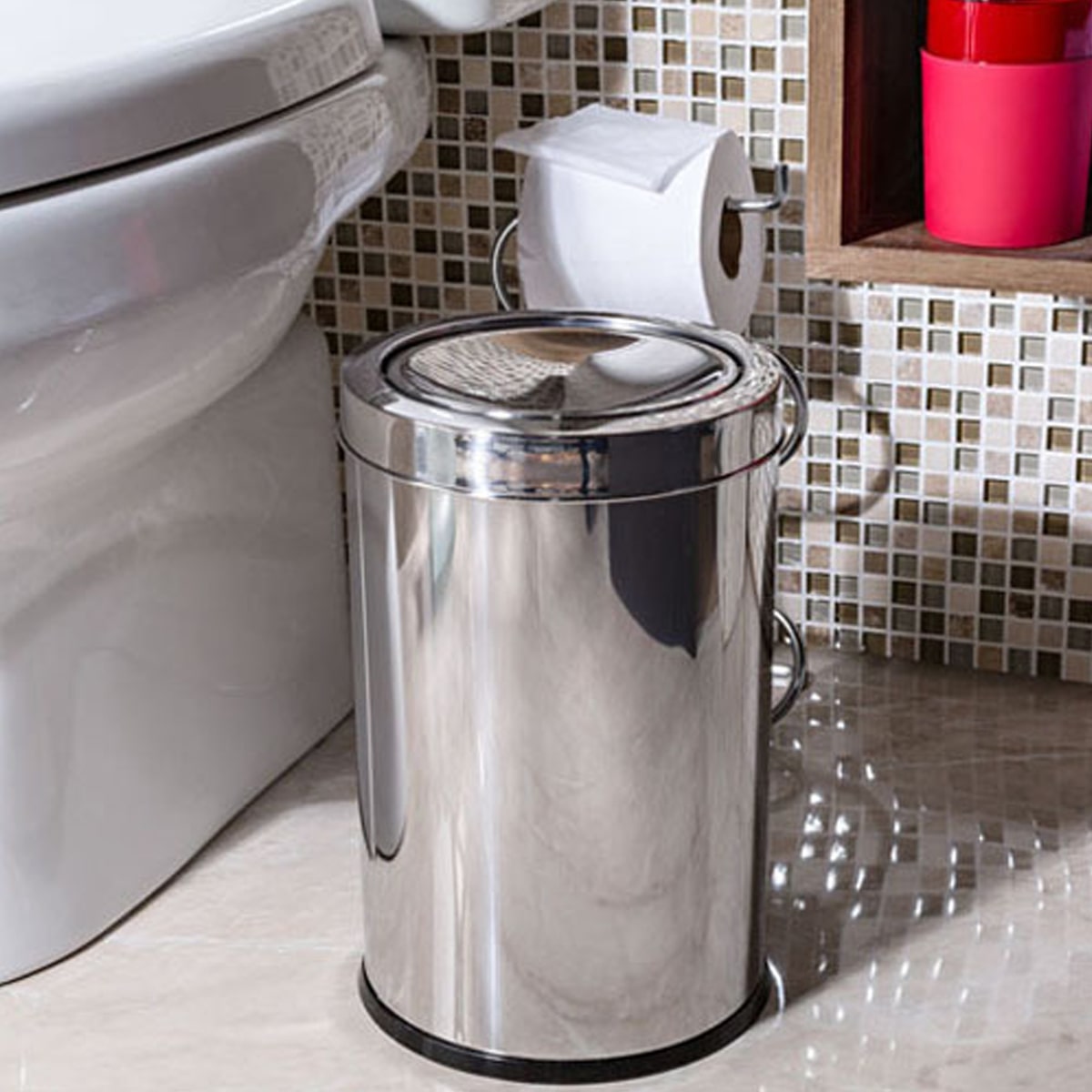 Lixeira_Com_Tampa_Basculante_Banheiro_Cozinha_7,8L_Aço_Inox314.jpeg