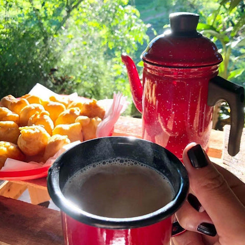 Caneca Esmaltada com Alça Vermelha Xícara em Ágata para Café 200ml Esmaltados Silva