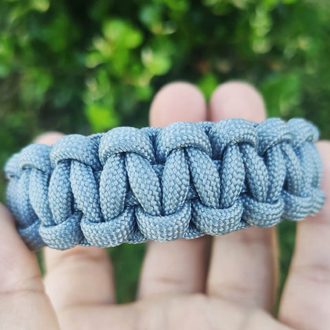 Pulseira Paracord 550lb Bracelete Tático 2,5m Corda De Sobrevivência